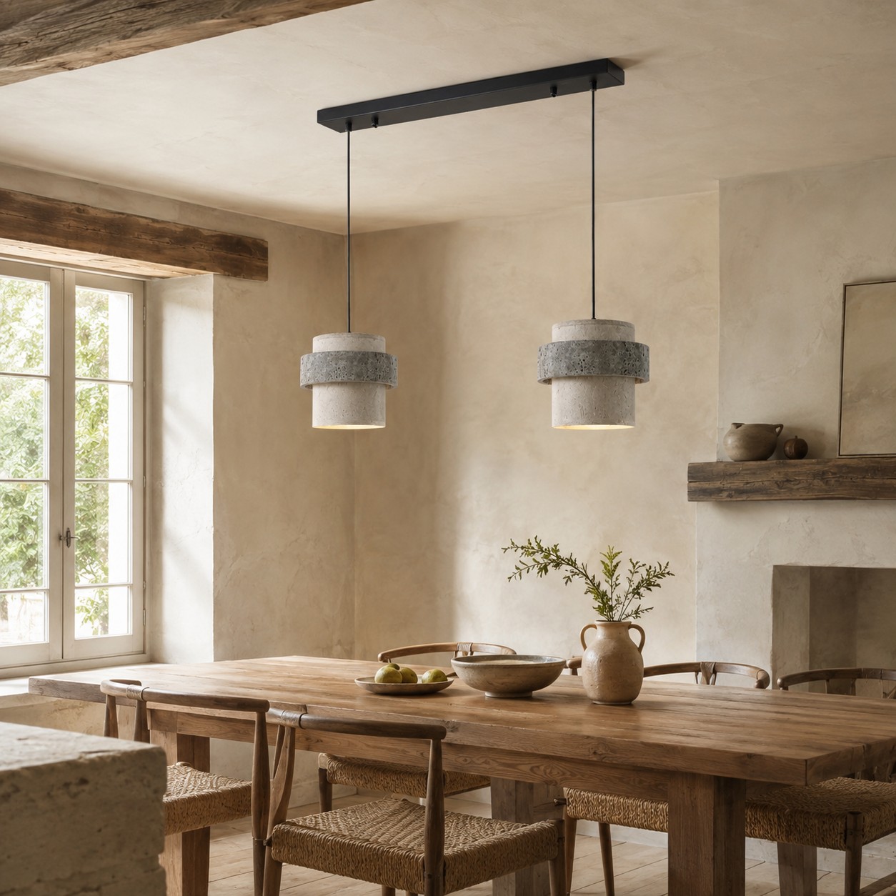 Suspension en travertin gris de style C dans une salle à manger