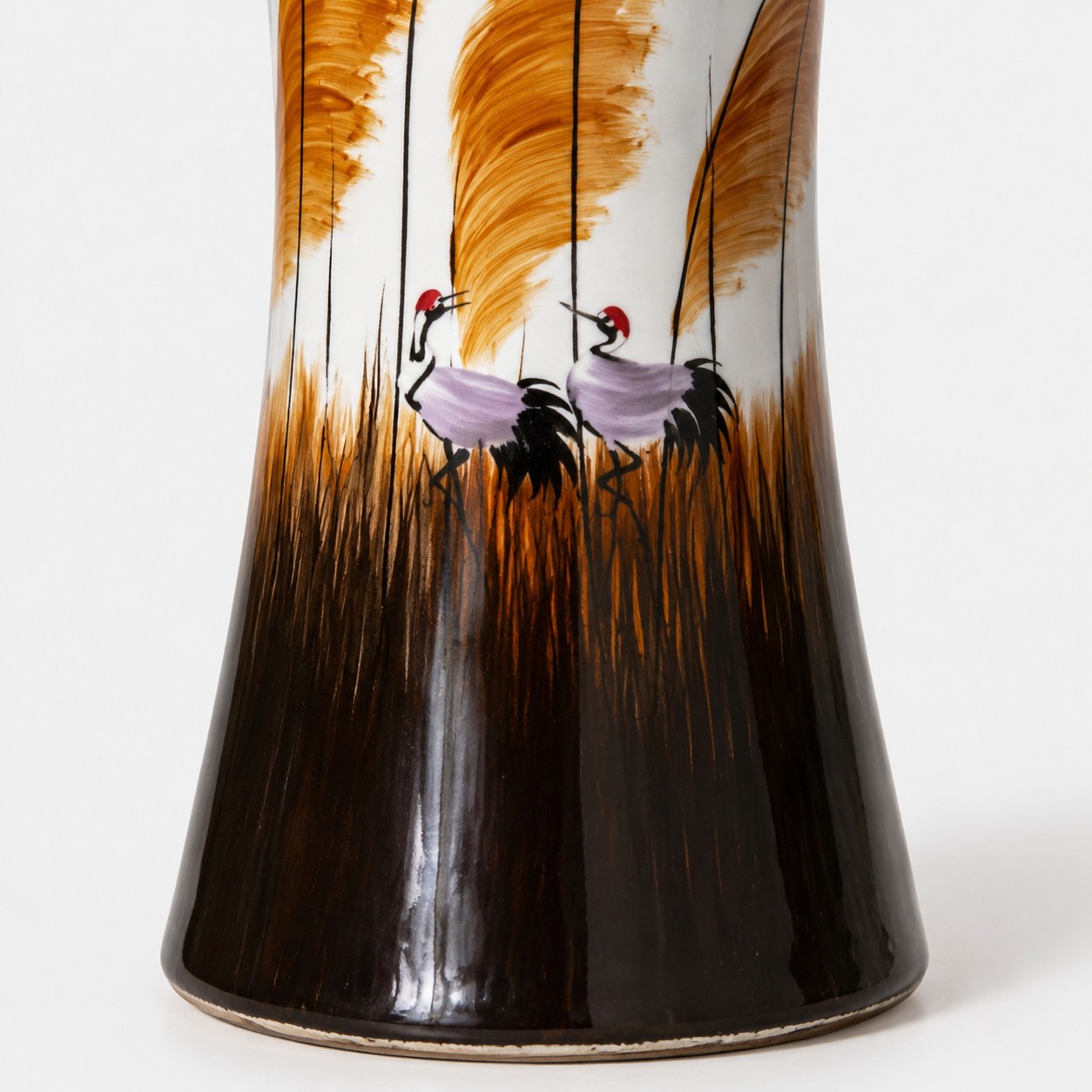 Ceramic table lamp body detail